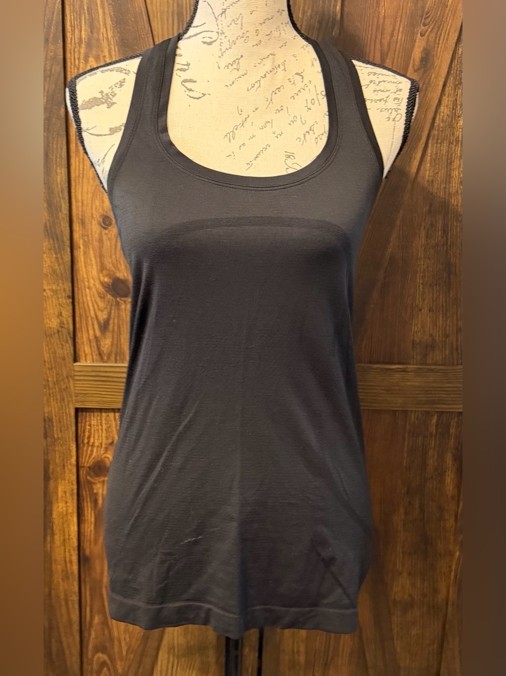 047 Lululemon Swiftly Tech Racerback